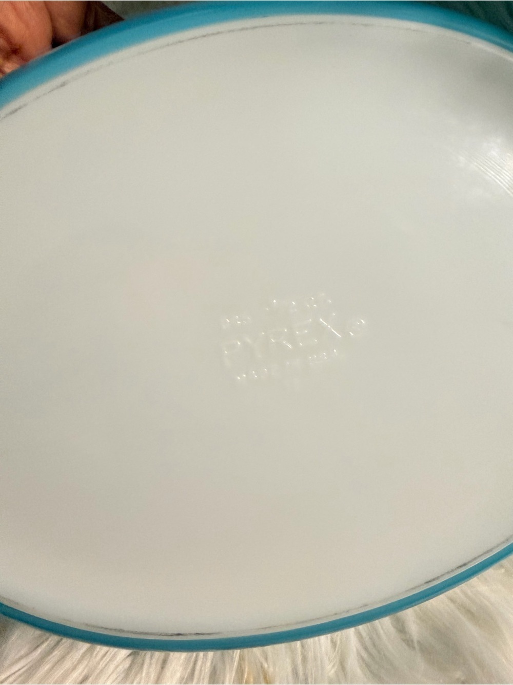 Vintage Pyrex Turquoise Snowflake 045 Casserole Dish 2.5 Qt No Lid - Picture 8 of 14